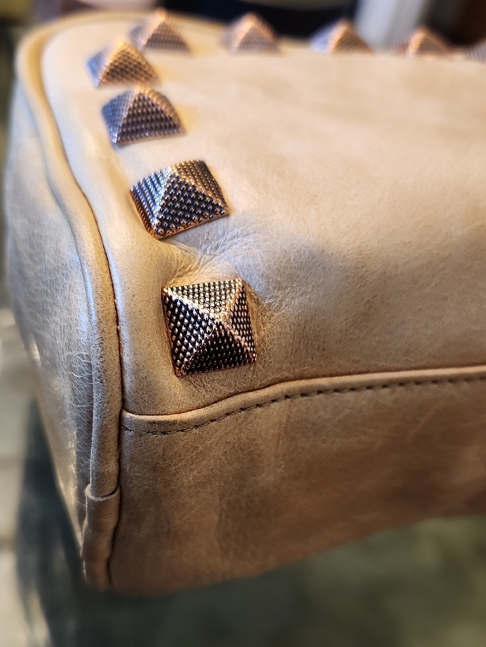 Rebecca Minkoff Taupe Studded Leather Clutch/Cosmetic Pouch Beige & Rose Gold - Picture 9 of 11